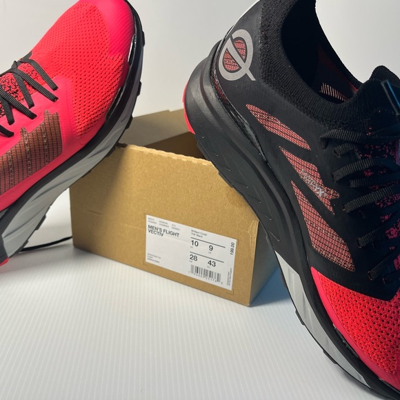 The North Face Flight Vectiv Ultralight w/Matryx Patented Tech Sneakers - Picture 13 of 16